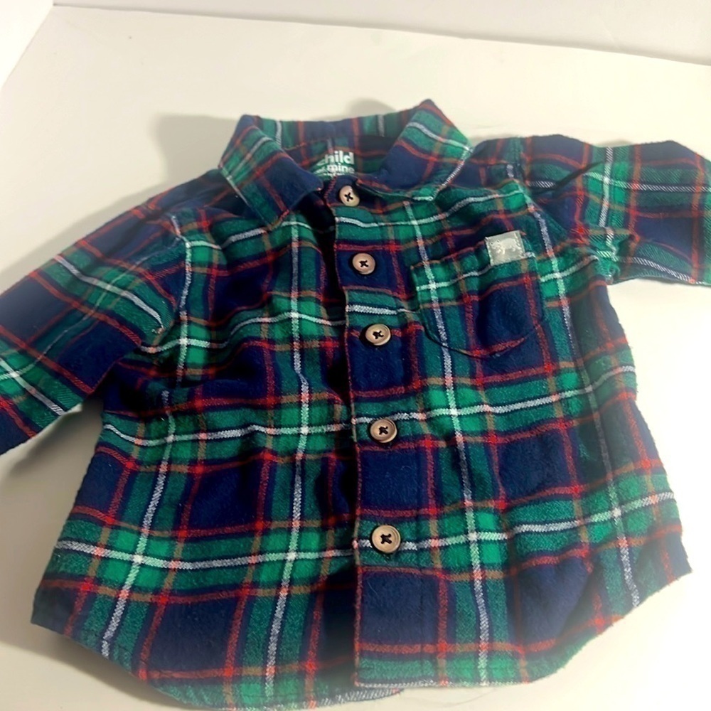 Carters - Child of mine plaid shirt long sleeves size 3-6 m